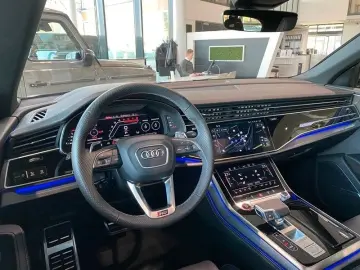 RSQ8 DynamikPlus Pano Sbel B&O HUD AHK RS-Abgas