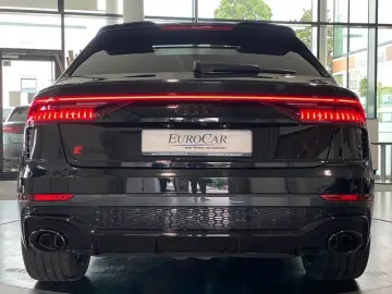 RSQ8 DynamikPlus Pano Sbel B&O HUD AHK RS-Abgas