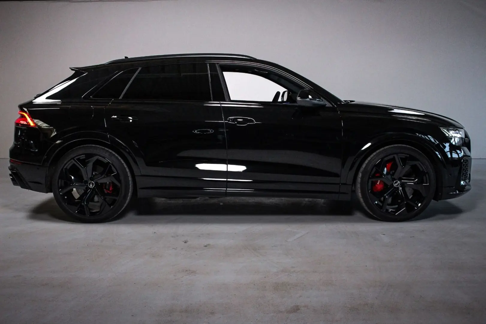 RSQ8 RS Q8 4.0 TFSI quattro