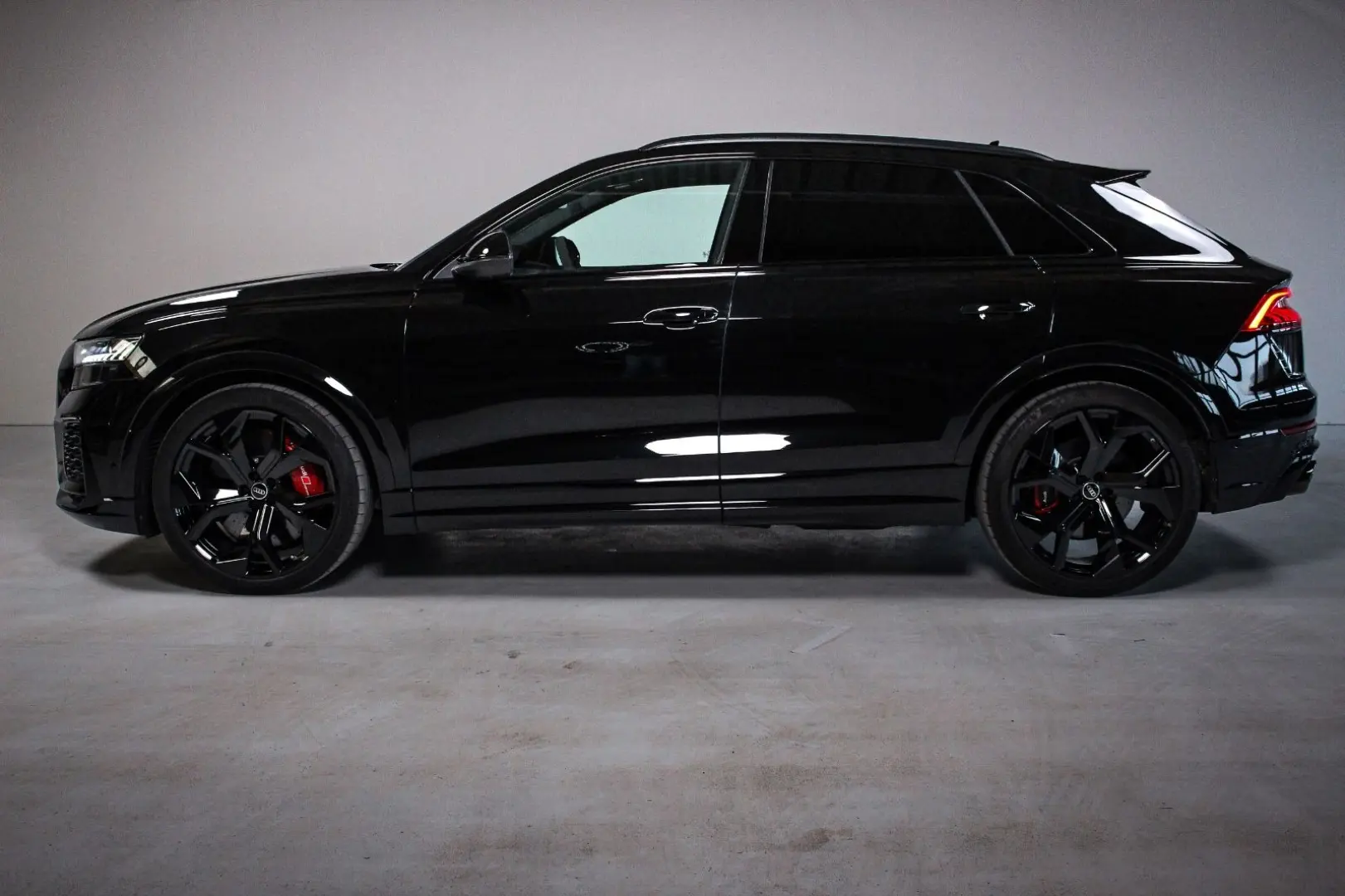 RSQ8 RS Q8 4.0 TFSI quattro