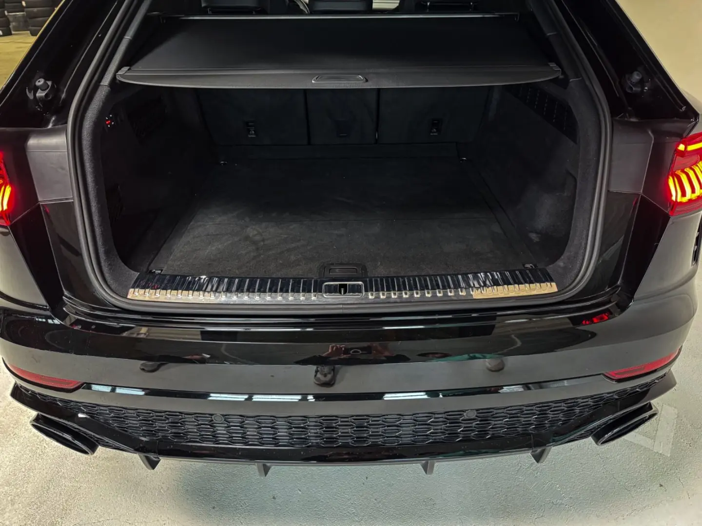 RSQ8 RS Q8 4.0 TFSI quattro