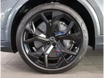 RS Q8 tiptronic quattro*PANO*KERAMIK