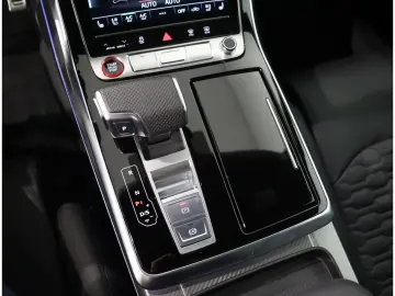 RS Q8 tiptronic quattro*PANO*KERAMIK