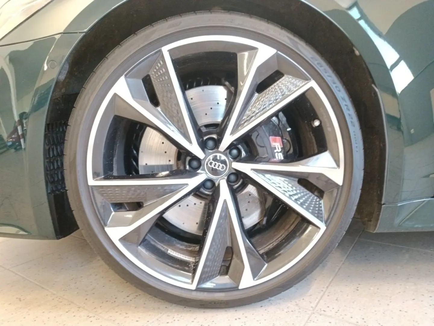 RS6 Avant TFSI qu. Sportabgas*AHK*Pano*LM22*B&O