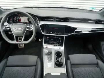 RS6 Avant 4.0TFSI quattro DYNAMIK PANO AHK 360