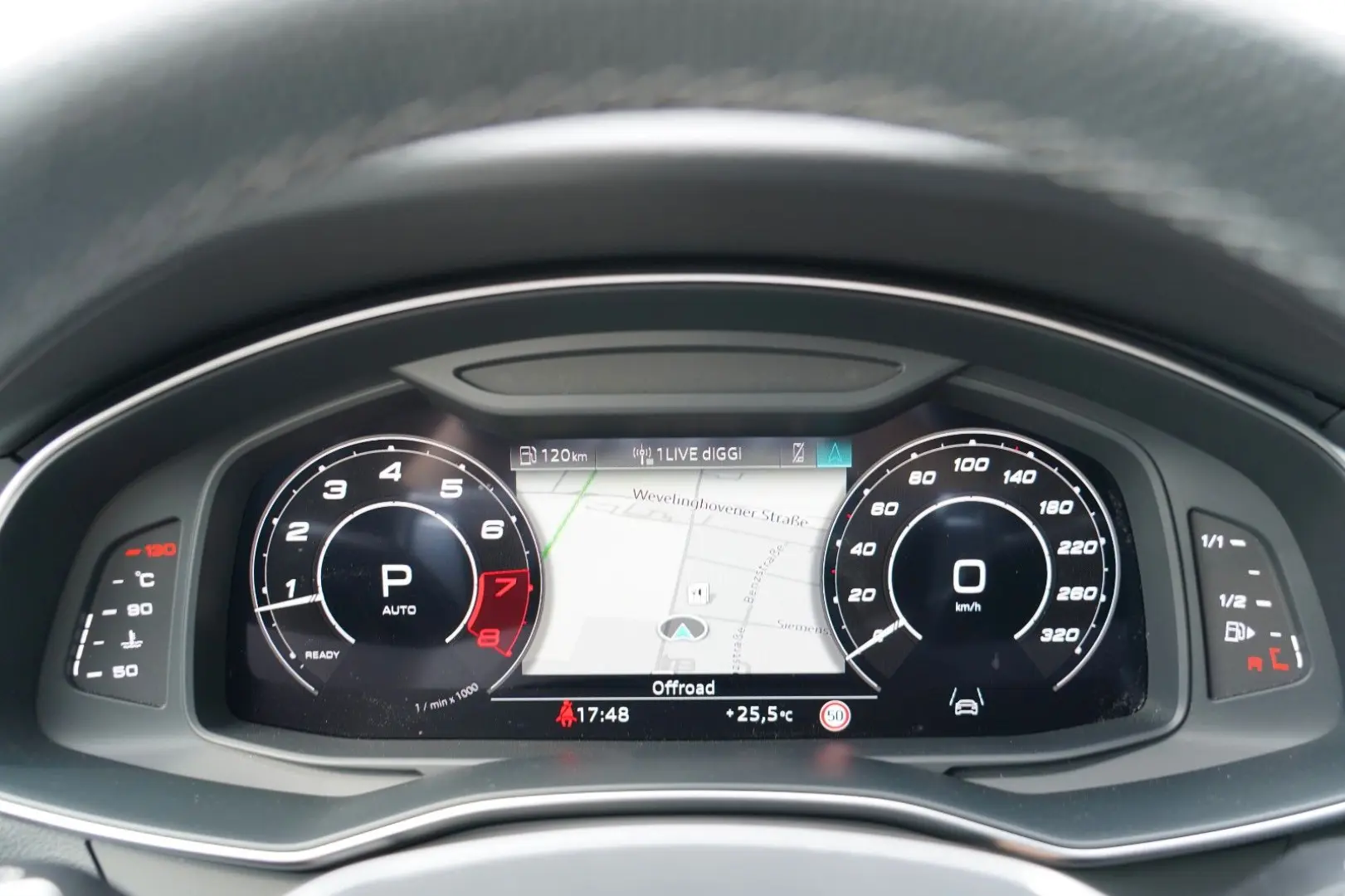 RS6 Avant 4.0TFSI quattro DYNAMIK PANO AHK 360