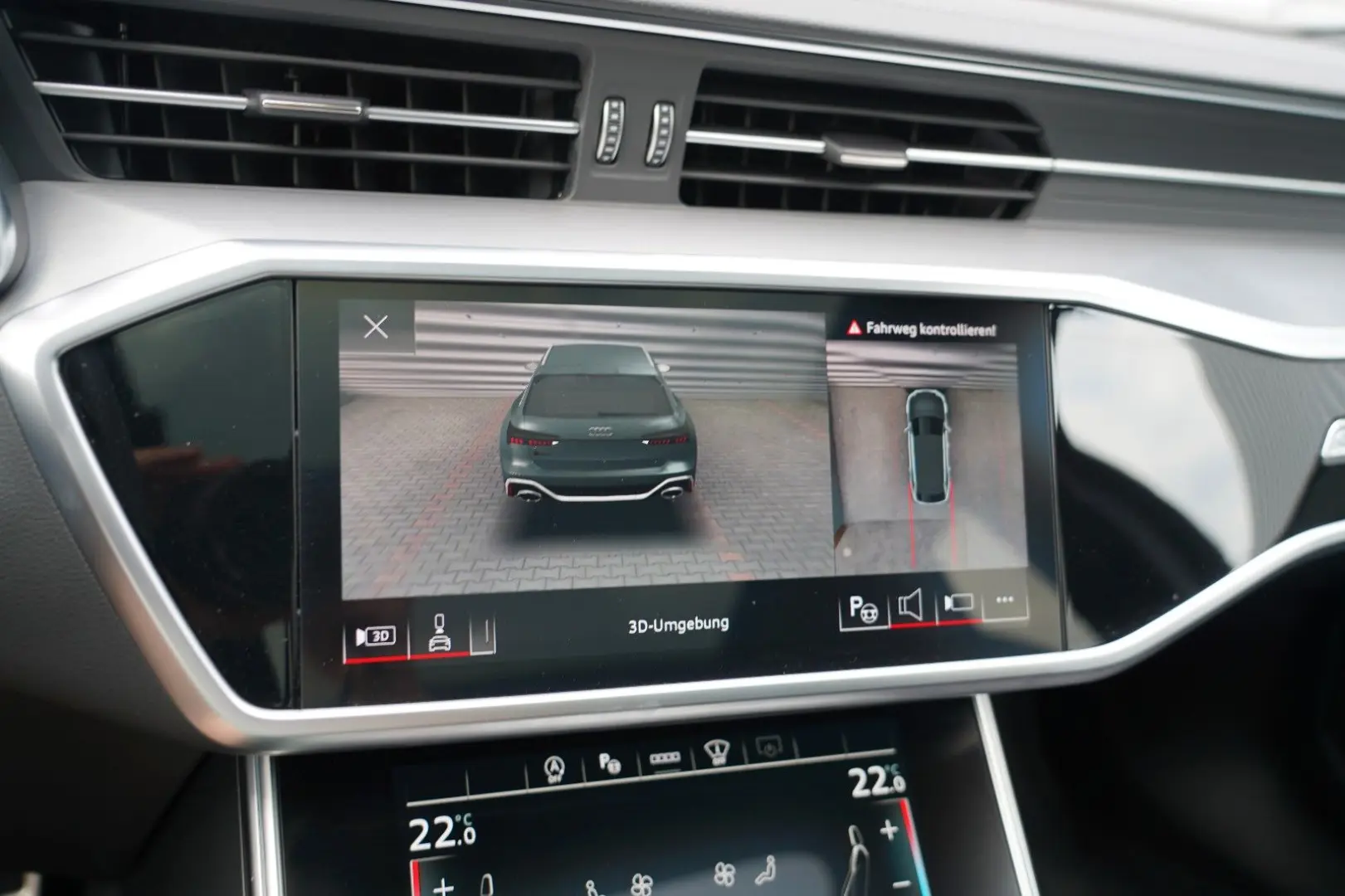 RS6 Avant 4.0TFSI quattro DYNAMIK PANO AHK 360