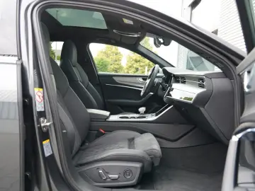 RS6 Avant 4.0TFSI quattro DYNAMIK PANO AHK 360