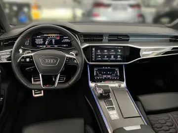 RS6 Avant 4.0 TFSI quattro/PANO-DA/B&O/LEDER/22Z
