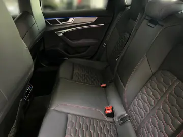 RS6 Avant 4.0 TFSI quattro/PANO-DA/B&O/LEDER/22Z