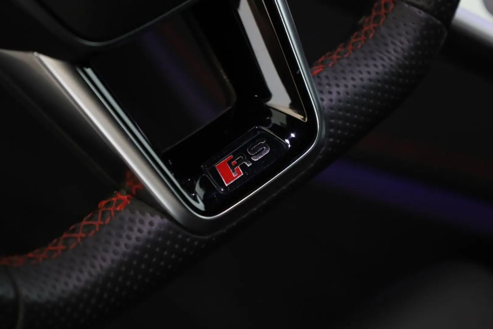 RS7 Sportback Valcona Laser Pano Bang 22 RSAbgas