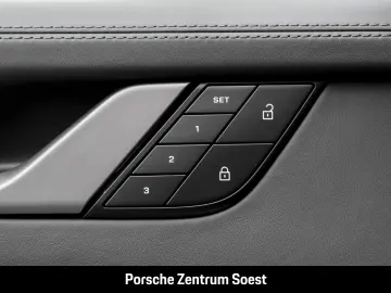 911 Carrera 4S/PDLS-Plus/Sport-Chrono/BOSE