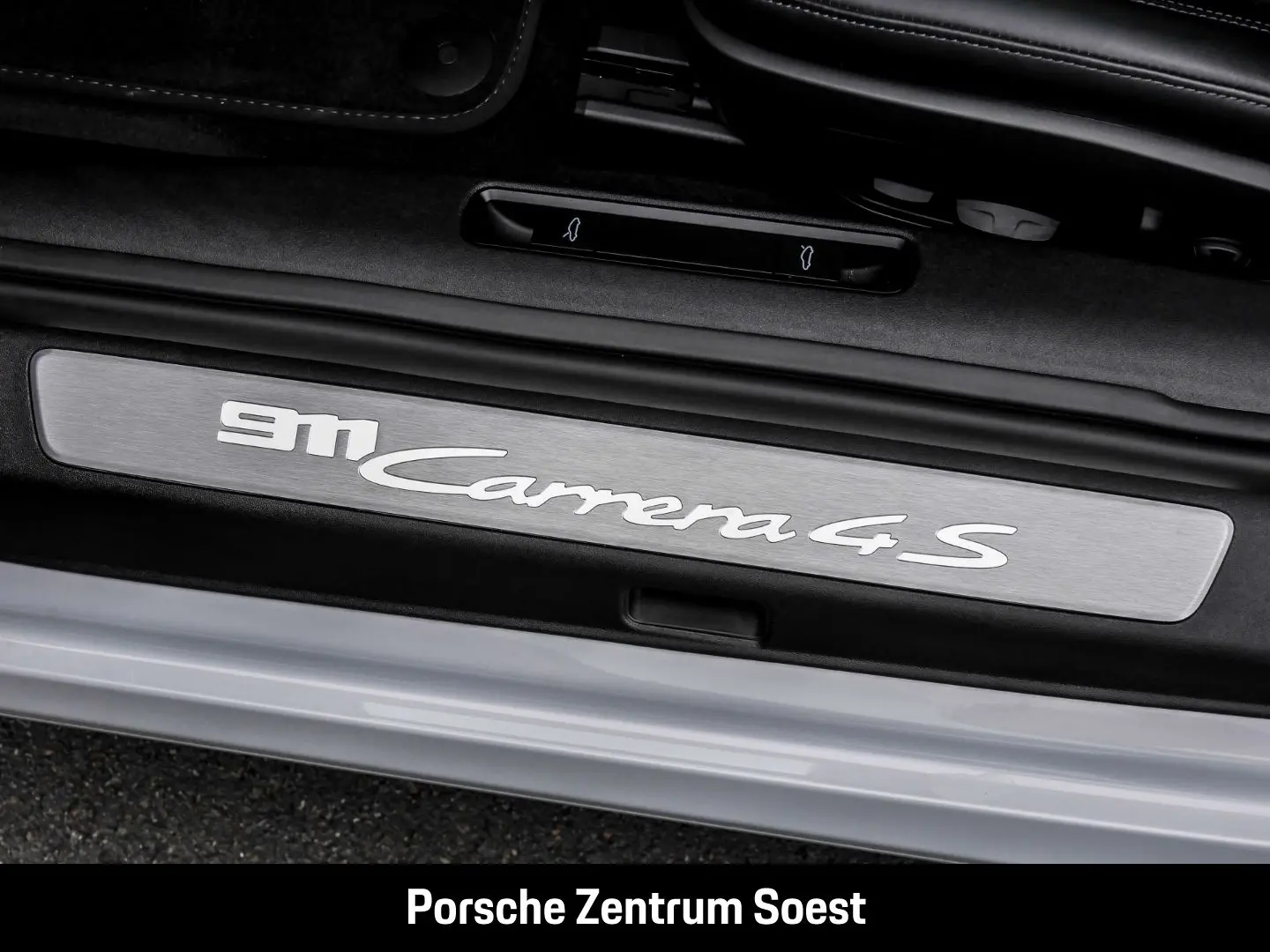 911 Carrera 4S/PDLS-Plus/Sport-Chrono/BOSE