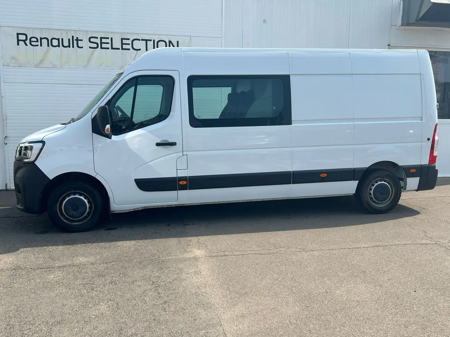 Renault Master L3H2 Cabina Dubla 7 locuri 2.3 dCi 135 CP