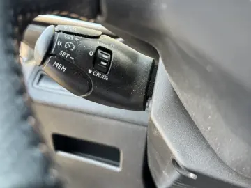 2019 Peugeot 3008 1.5 BLUEHDI GT LINE S&S EAT8 130 CP