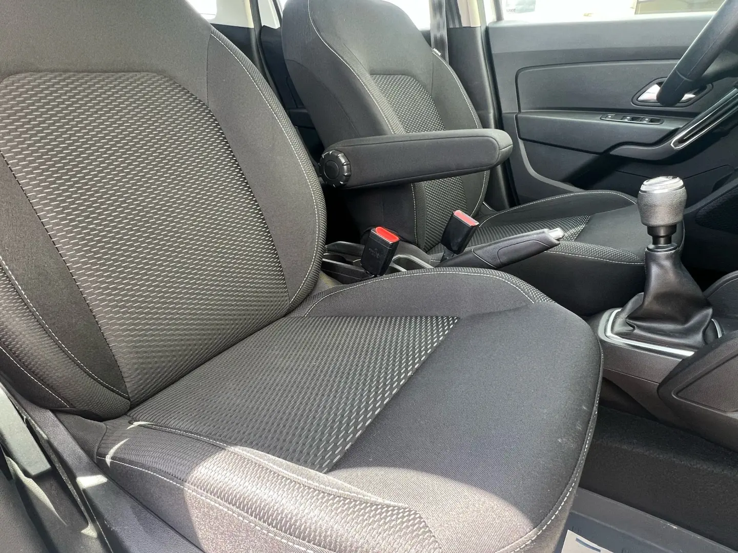 Dacia Duster Comfort Blue1.5dCi 115CP 4WD