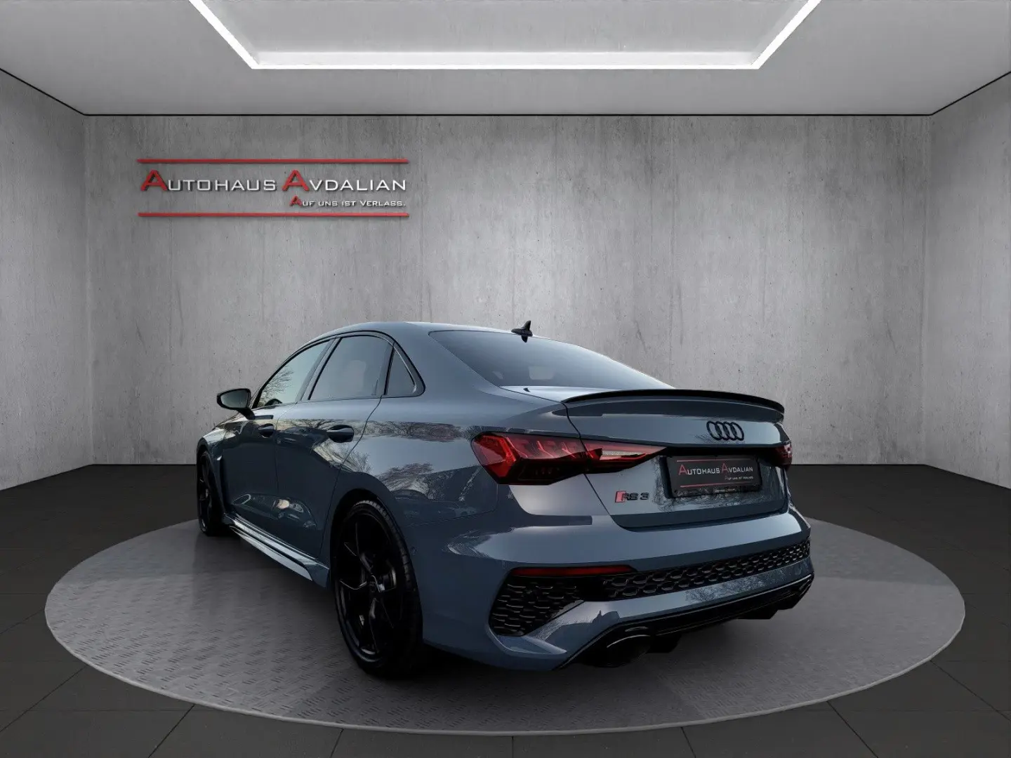 RS3 Lim. 2.5 TFSI qu. PANO|KERAMIK|CARBON|B&O