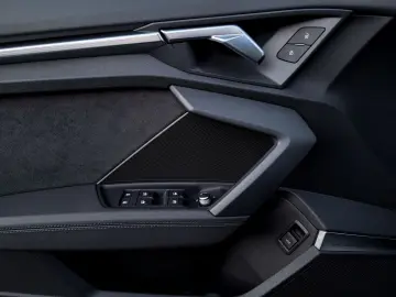 RS3 Lim. 2.5 TFSI qu. PANO|KERAMIK|CARBON|B&O
