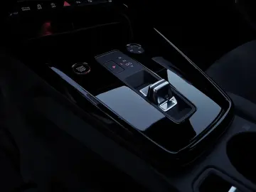 RS3 Lim. 2.5 TFSI qu. PANO|KERAMIK|CARBON|B&O
