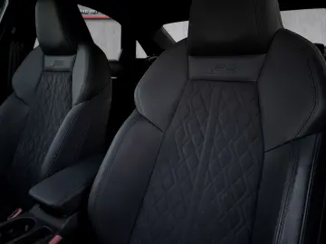 RS3 Lim. 2.5 TFSI qu. PANO|KERAMIK|CARBON|B&O
