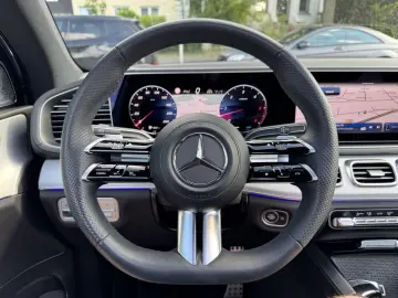 GLE 450 d Coupe*AMG*4M*PANO*HUD*BUR*DIS*360*3xTV