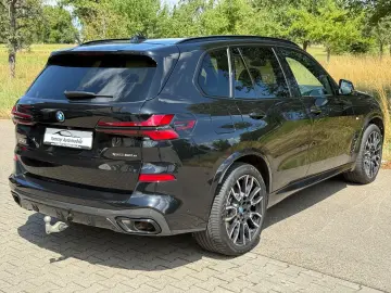 X5 50 e xDrive M SportPro Luftfeder LED AHK 21