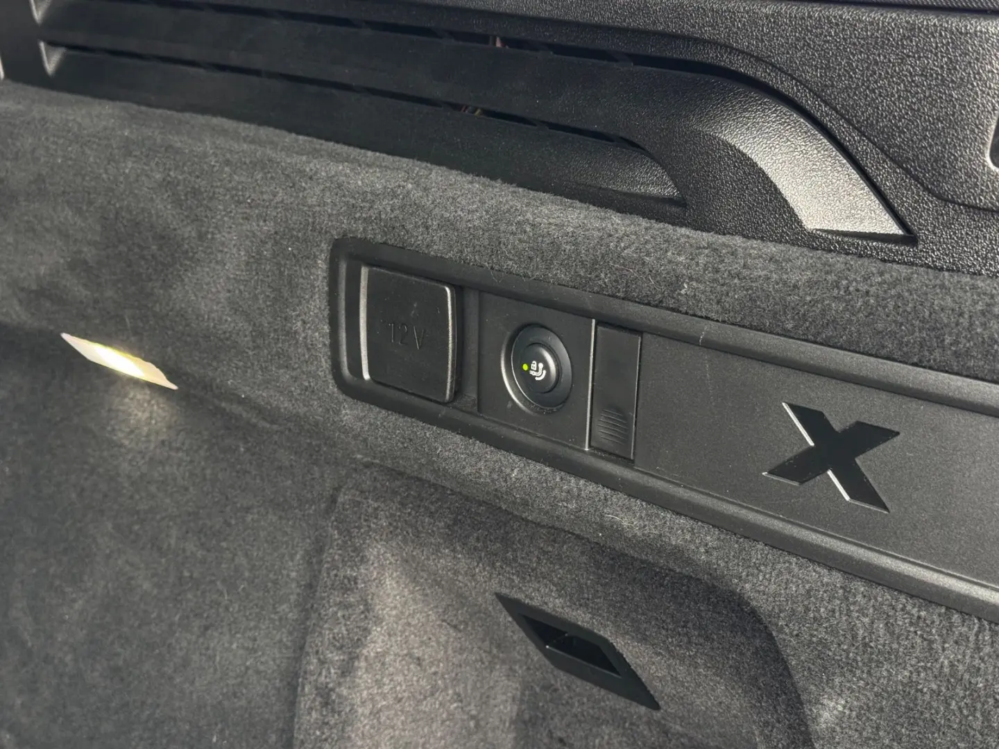 X5 50 e xDrive M Sport Pro * 22 Zoll*INNO*AHK*CA