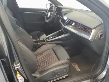 RS 3 Limousine