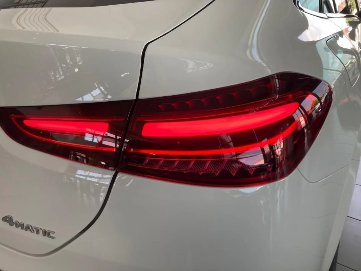 GLE 350 de 4M AMG-Line+AIRMATIC+DISTRON+AHK+Pano