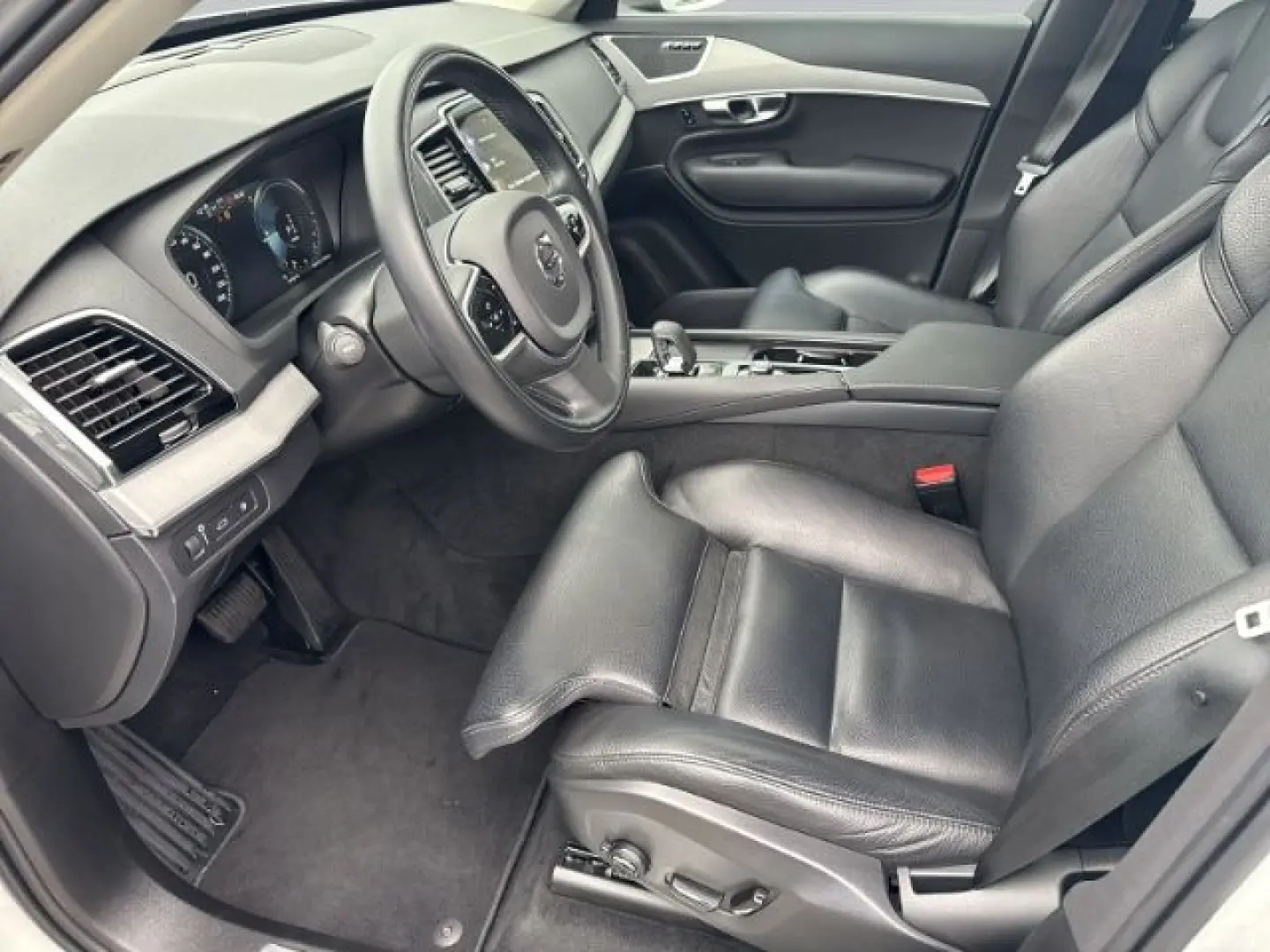 XC90 Inscription Expression Recharge  AWD T8 7-S