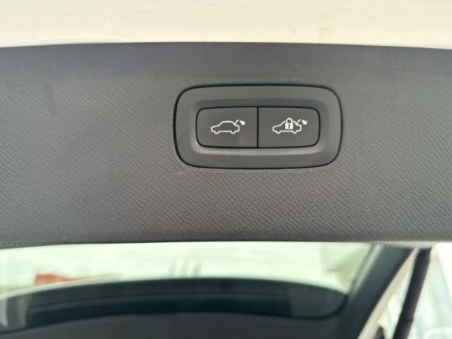 XC90 Inscription Expression Recharge  AWD T8 7-S