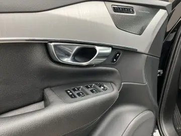 XC90 T8 AWD Recharge Geartronic Inscription Expr