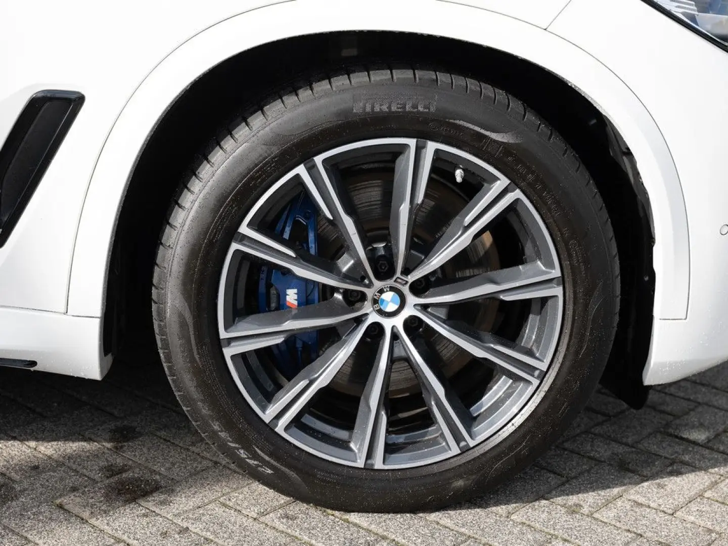 X5 xDrive 45e M-Sport NAVI 360° LED W-LAN H/K
