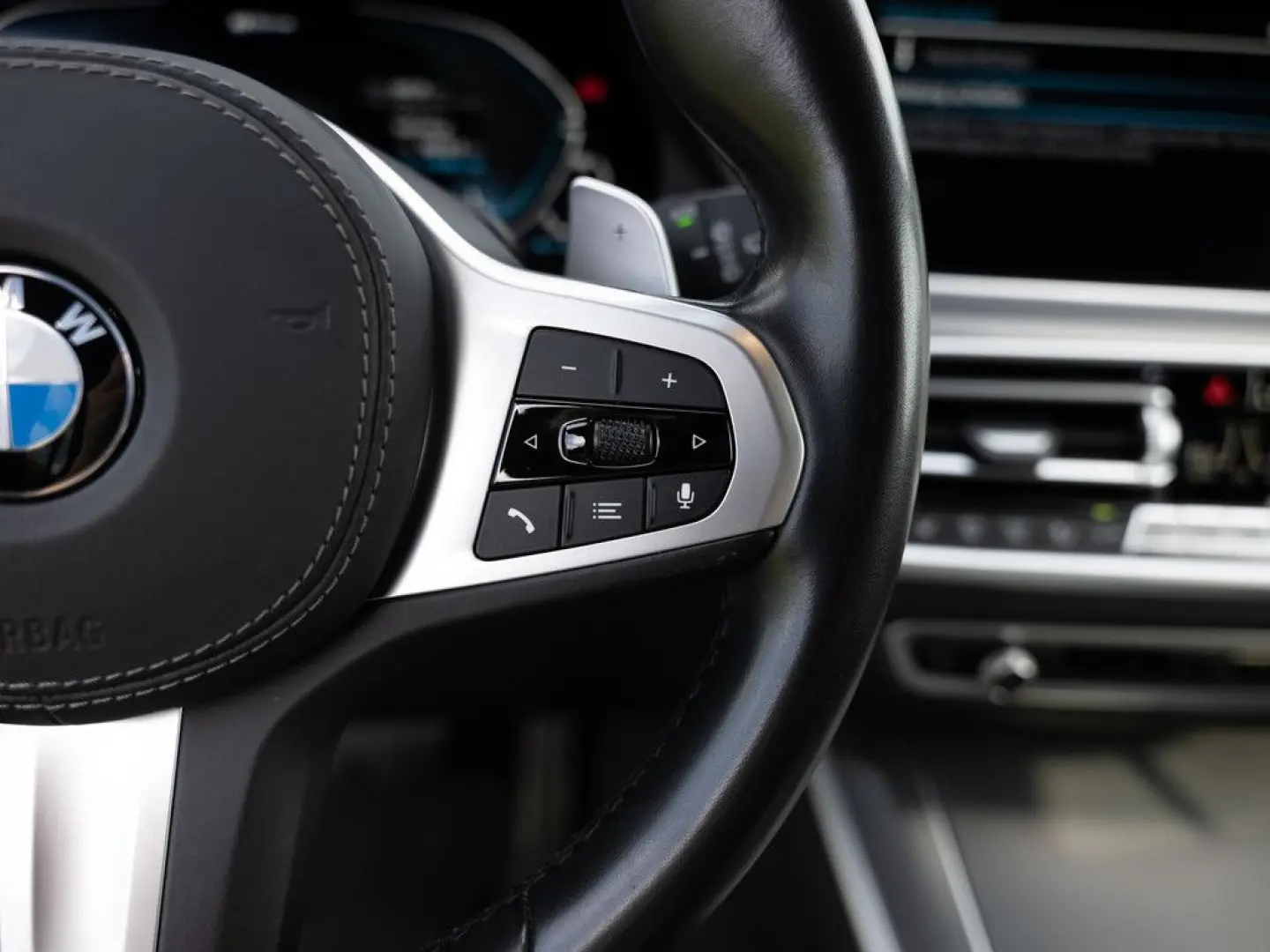 X5 xDrive 45e M-Sport NAVI 360° LED W-LAN H/K