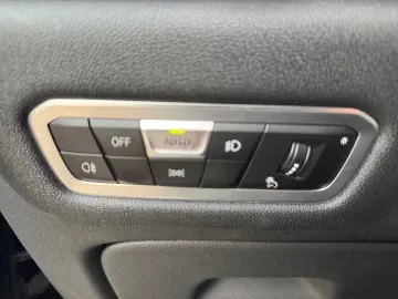 BMW X5 40dx M-SPORT+LASER+HUD