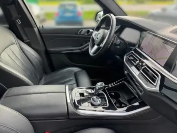 BMW X5 40dx M-SPORT+LASER+HUD