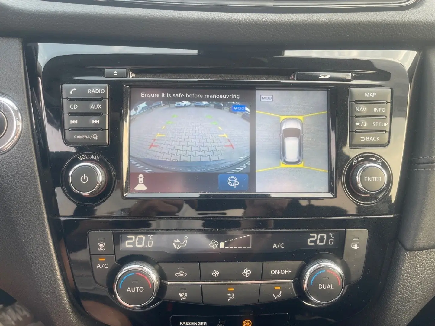 NISSAN X-Trail Tekna  / 7 LOCURI / LEASING
