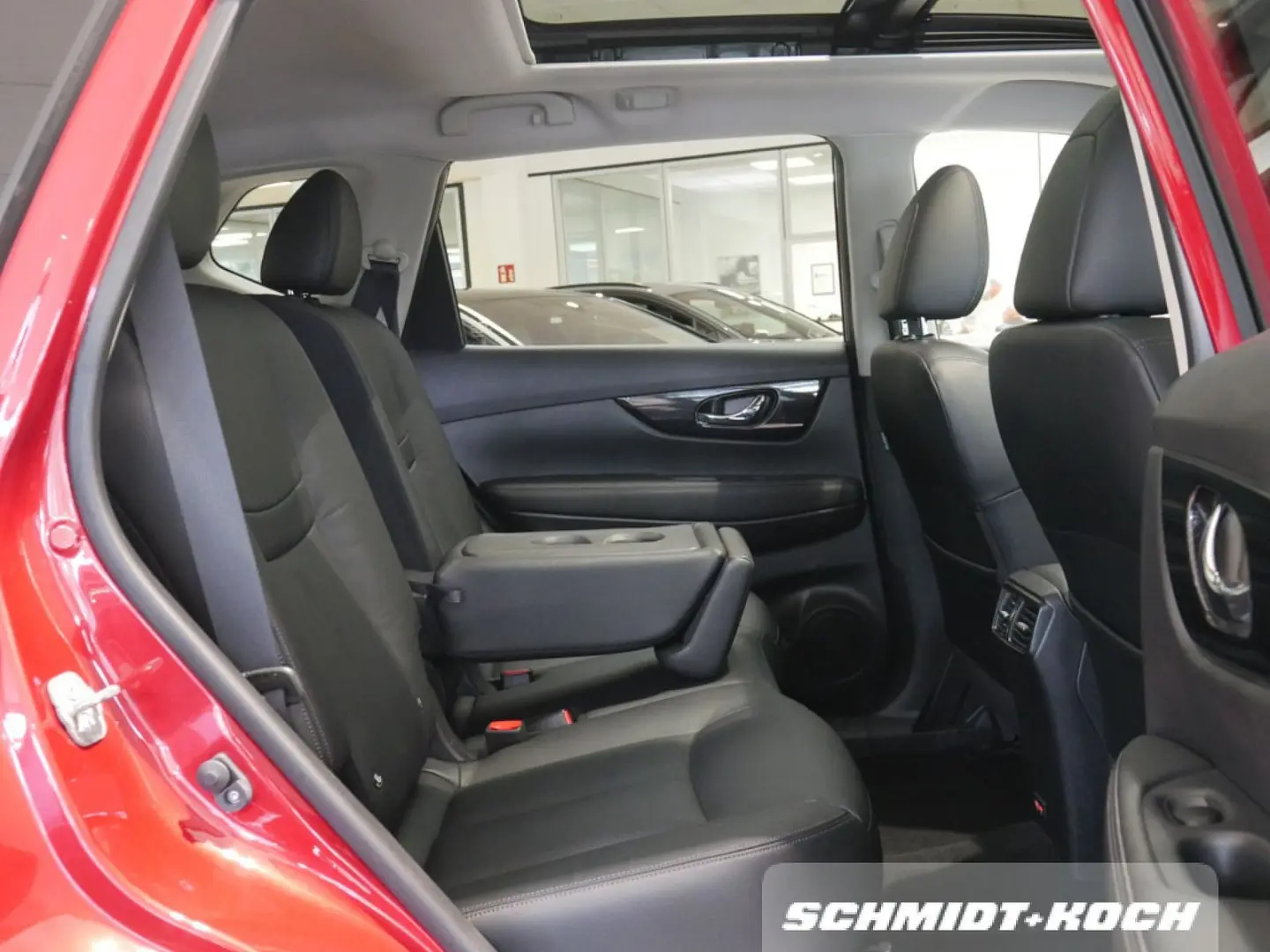 NISSAN X-Trail 1.3 DIG-T 4x2 Tekna DSG + BOSE + LEASING