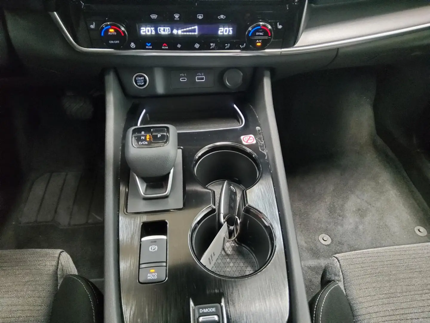 NISSAN X-Trail 1.5 N-Connecta Navi LED LEASING