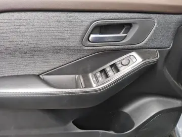 NISSAN X-Trail 1.5 N-Connecta Navi LED ACC LEASING
