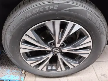 NISSAN X-Trail 1.5 N-Connecta Navi LED ACC LEASING