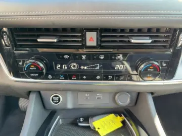 NISSAN X-Trail 1.5 VC-T MHEV N-Connecta /360°/LEASING