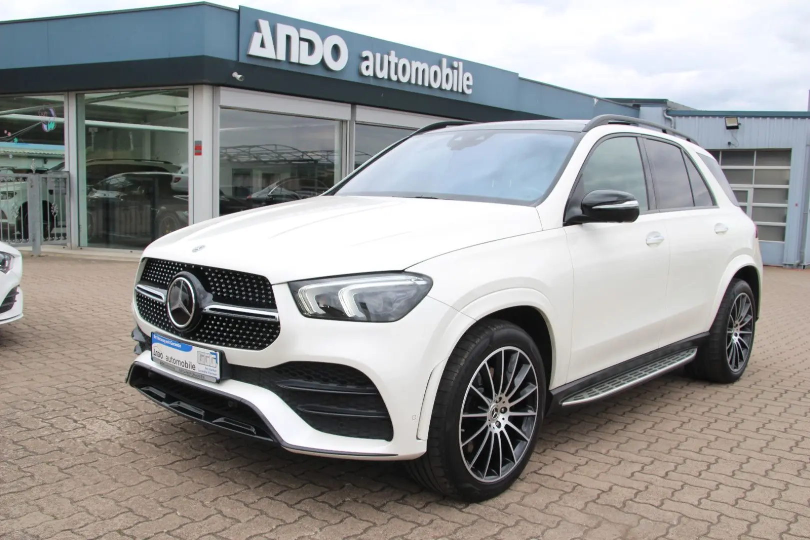 GLE 400d 4Matic AMG-Line LUFT/HUD/Burm./Pano/AHK