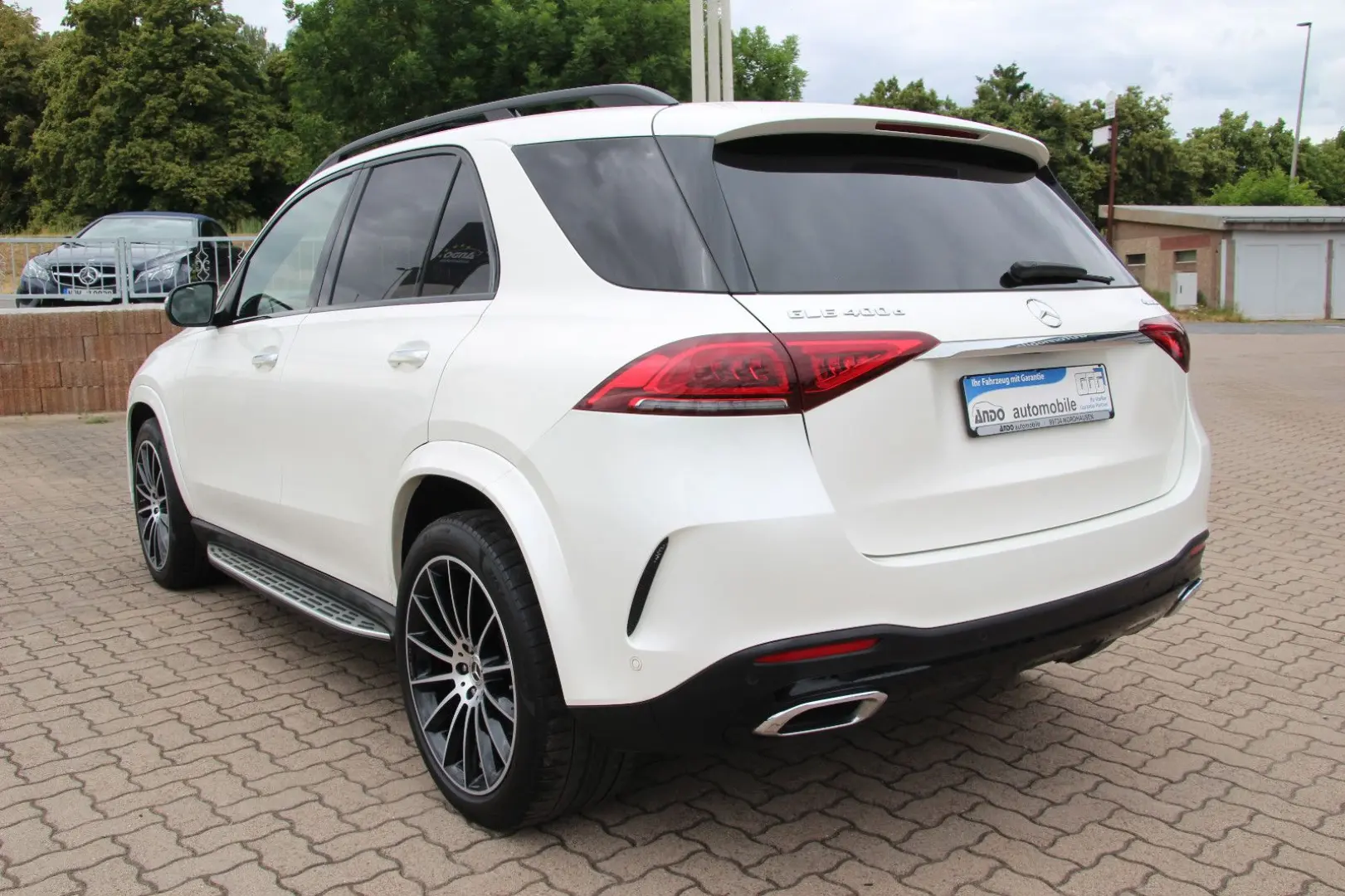 GLE 400d 4Matic AMG-Line LUFT/HUD/Burm./Pano/AHK