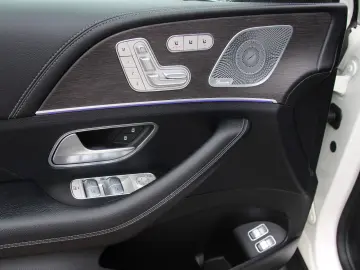 GLE 400d 4Matic AMG-Line LUFT/HUD/Burm./Pano/AHK