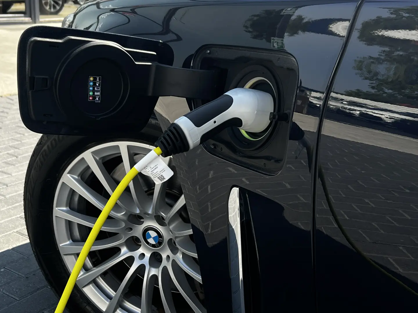BMW Seria 7 MODEL 745e Hibrid 2019