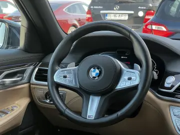 BMW Seria 7 MODEL 745e Hibrid 2019