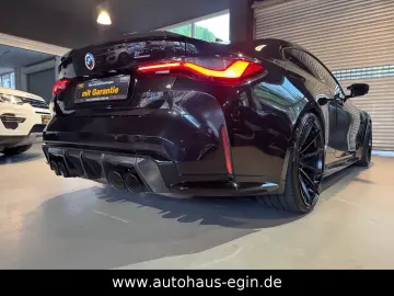 M4 Baureihe M4 Coupe xDrive Competition Carbon