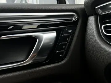 Porsche Macan S 2019