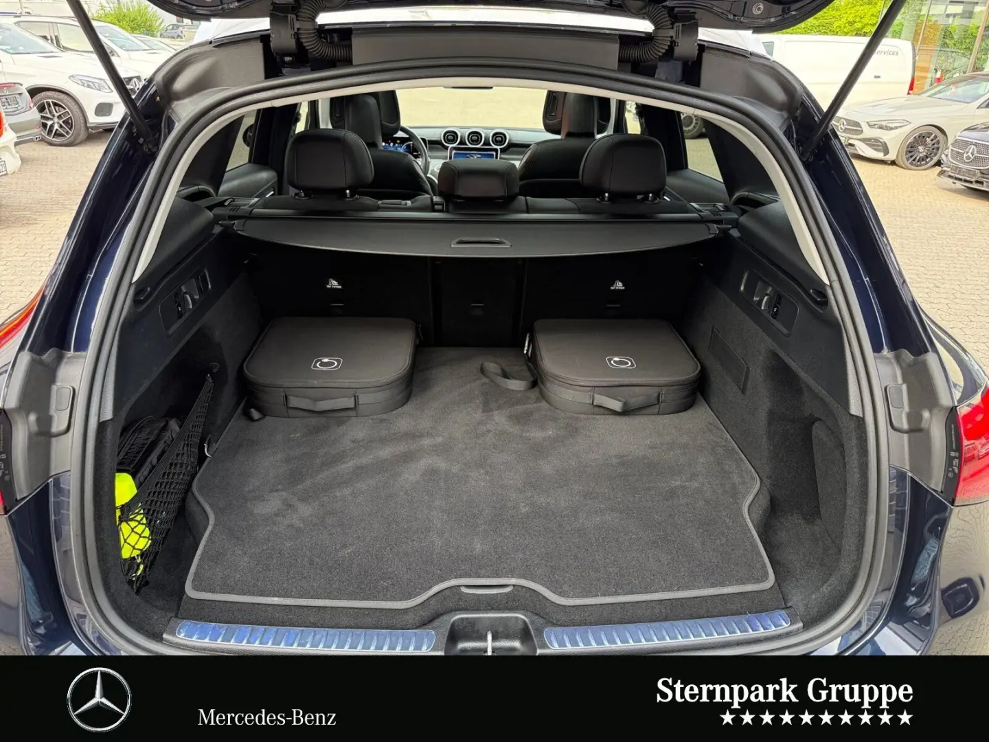 GLC 300 de 4M AMG Pano+Distro+AHK+Memory+Digital
